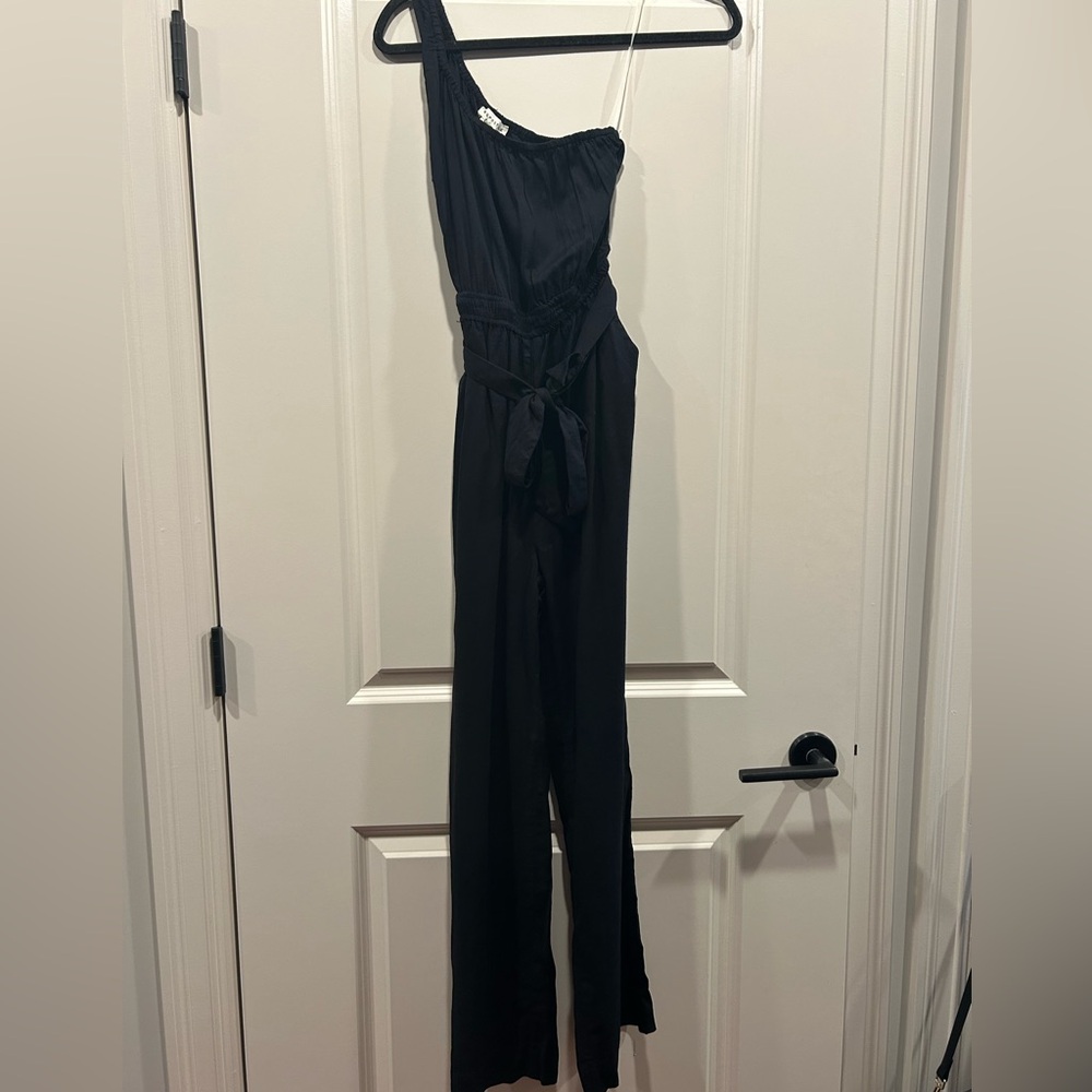 Aeropostale One-Shoulder Black Jumpsuit